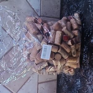 Wine corks like new